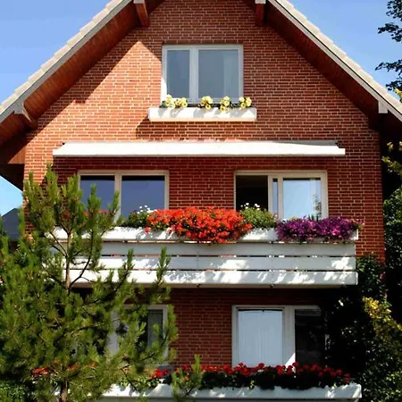 Апартаменты Haus Memel *